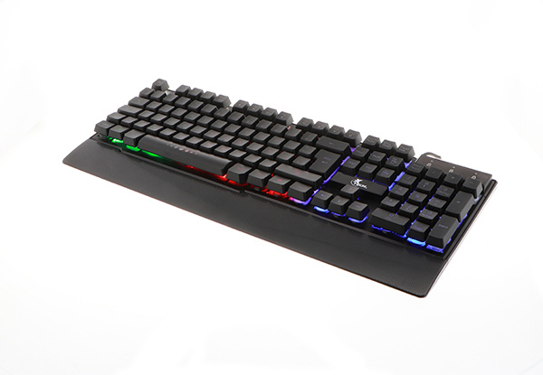 Teclado Gamer KlipXtreme Armiger con iluminación RGB multicolor
