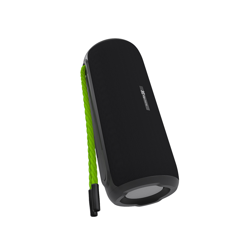 Bocina Klip Xtreme KBS-600 | Altavoz Bluetooth Portátil – Impermeable, 30 W RMS